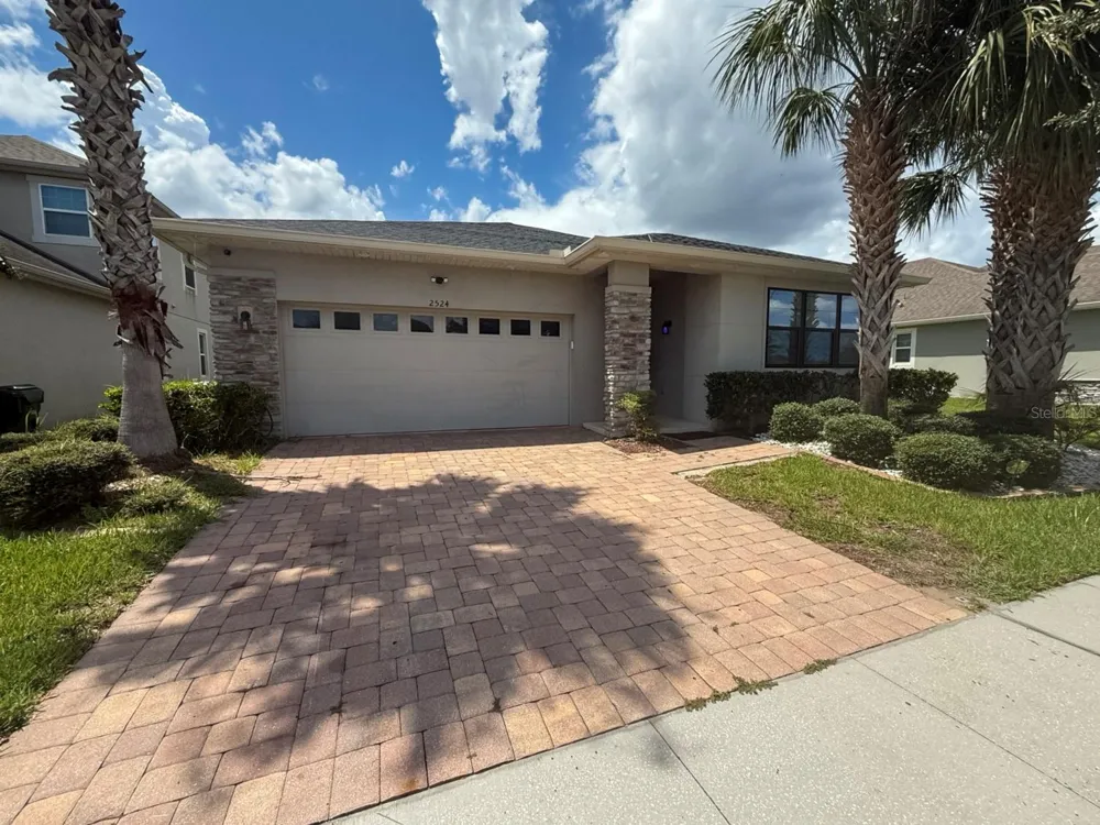 2524 FONTAINE DRIVE Kissimmee, FL 34741
