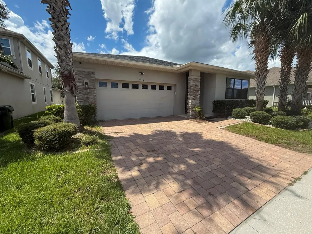 2524 FONTAINE DRIVE Kissimmee, FL 34741