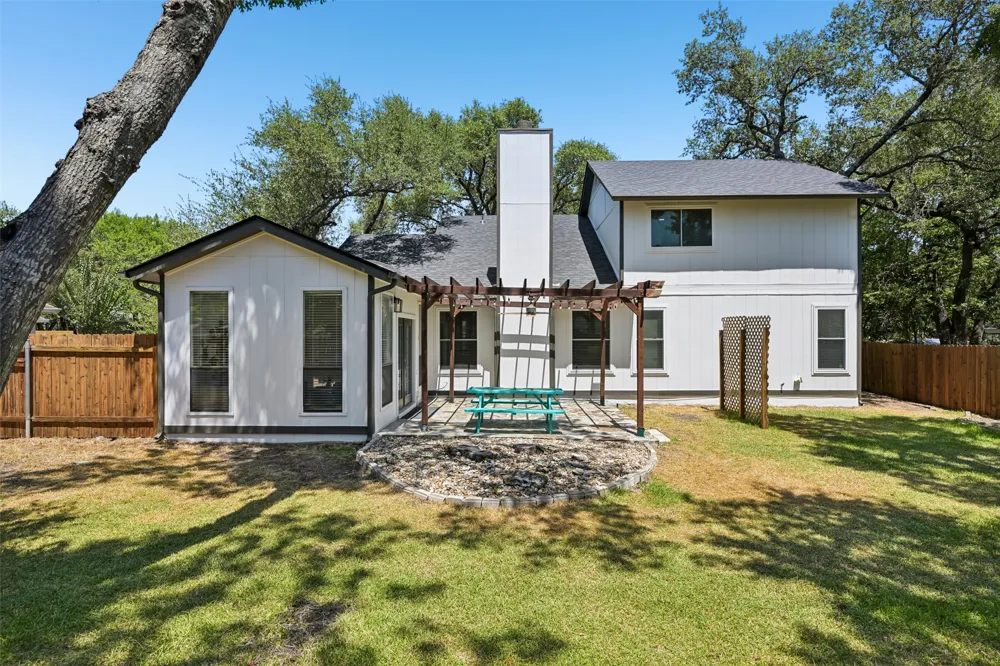 6305 Leatherwood Cove Austin, TX 78759