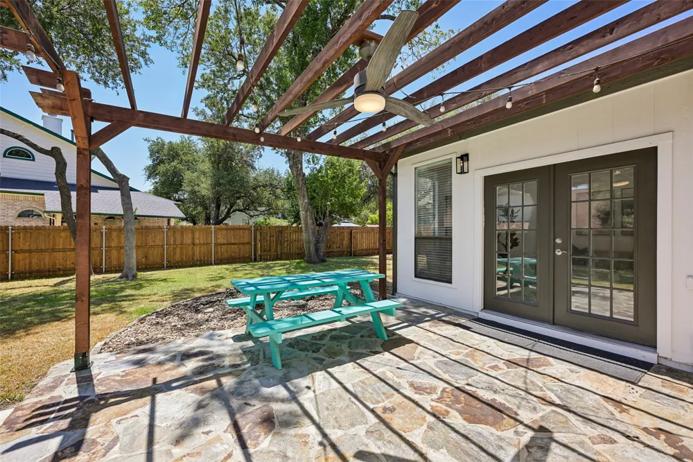6305 Leatherwood Cove Austin, TX 78759