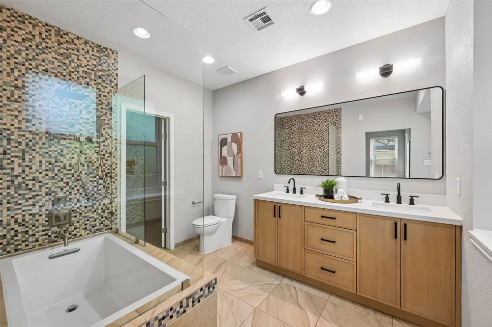 6305 Leatherwood Cove Austin, TX 78759