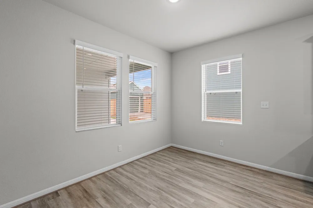 106 Cherry Blossom Lane Taylor, TX 76574