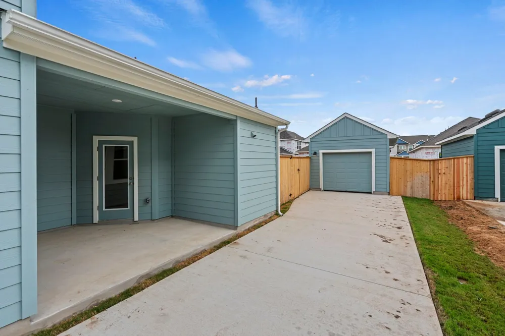 106 Cherry Blossom Lane Taylor, TX 76574