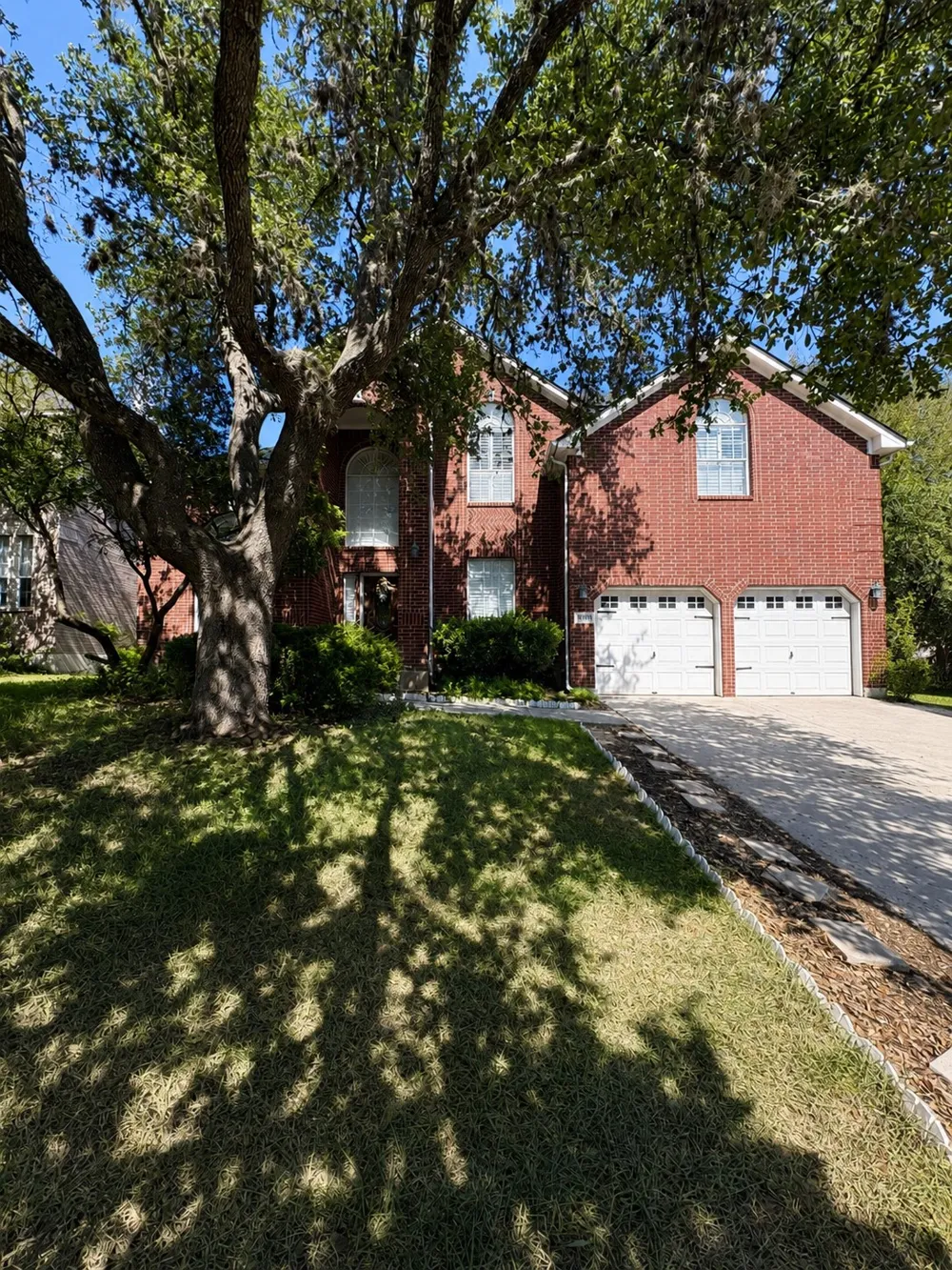 19414 Mill Oak San Antonio, TX 78258