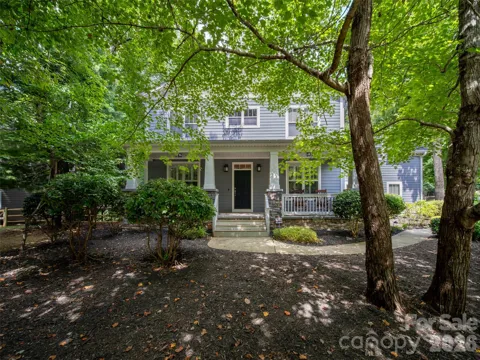 24 Greenwells Glory Drive