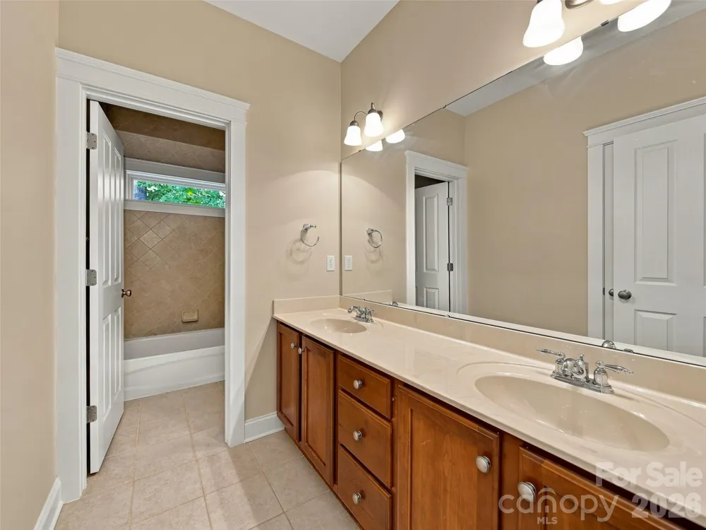 24 Greenwells Glory Drive Biltmore Lake, NC 28715