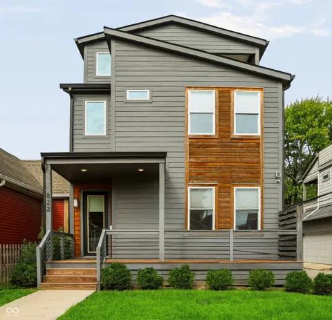 822 Olive Street