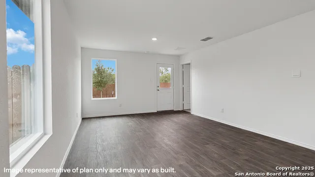 13814 Petronila Jade San Antonio, TX 78253