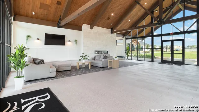 13814 Petronila Jade San Antonio, TX 78253