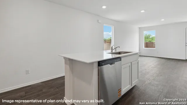 13814 Petronila Jade San Antonio, TX 78253