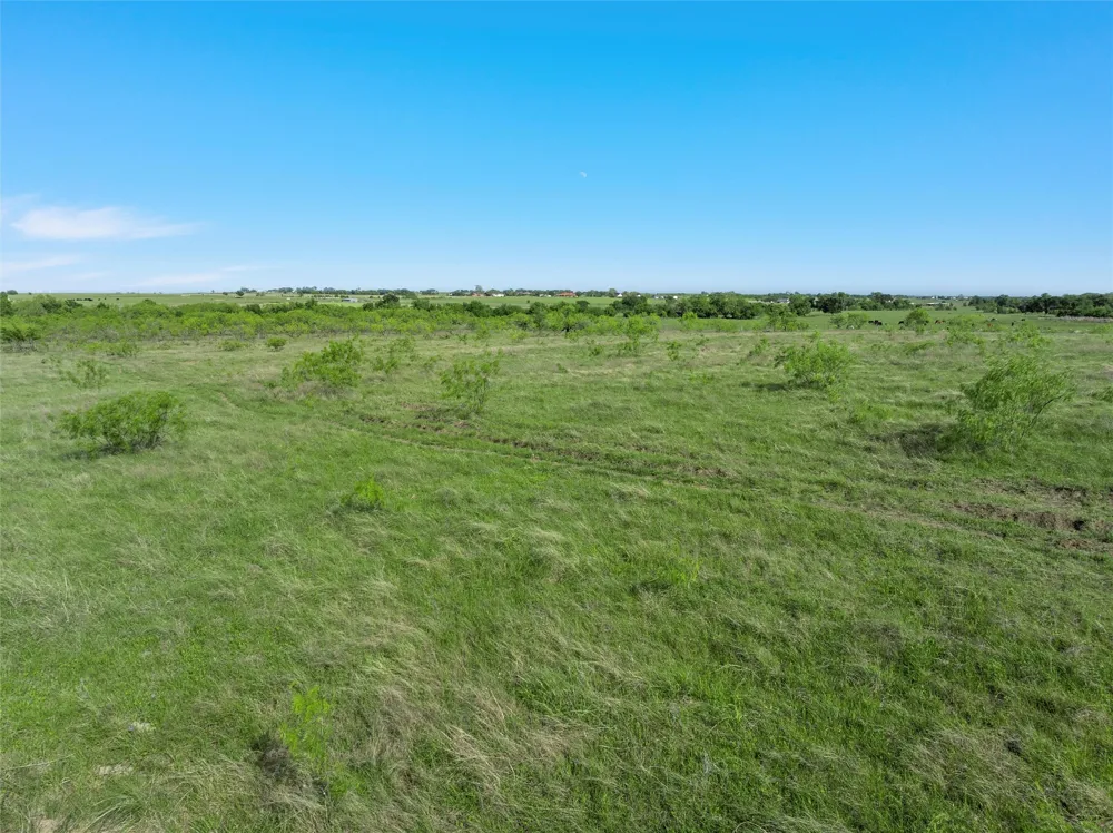 7 Mile Lane Riesel, TX 76682