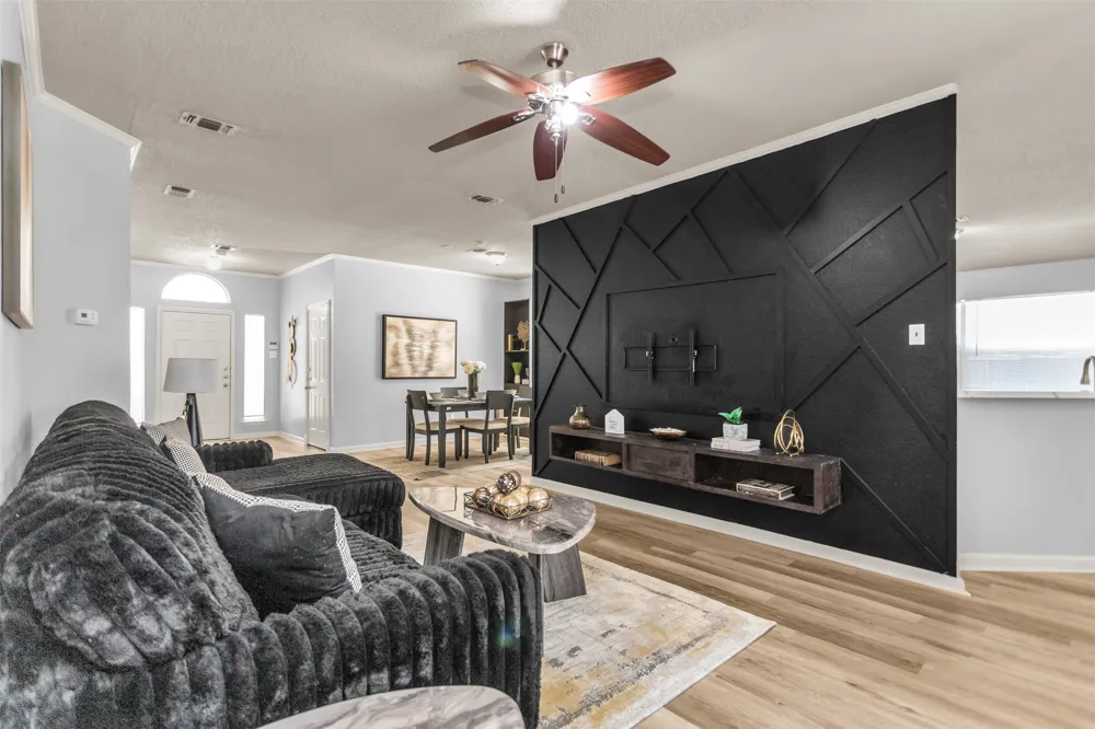515 Alameda Avenue Duncanville, TX 75137
