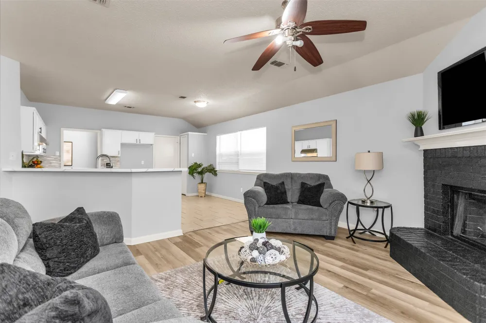 515 Alameda Avenue Duncanville, TX 75137