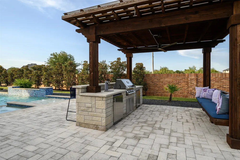 2298 Bristlegrass Road Frisco, TX 75033