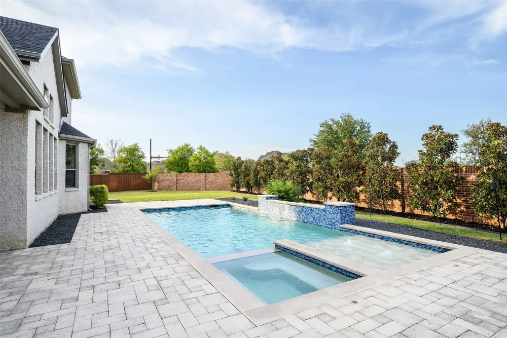 2298 Bristlegrass Road Frisco, TX 75033