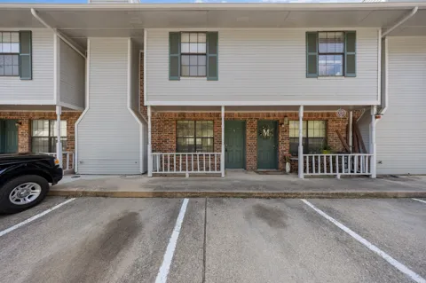 929 W Hickory Street #A4
