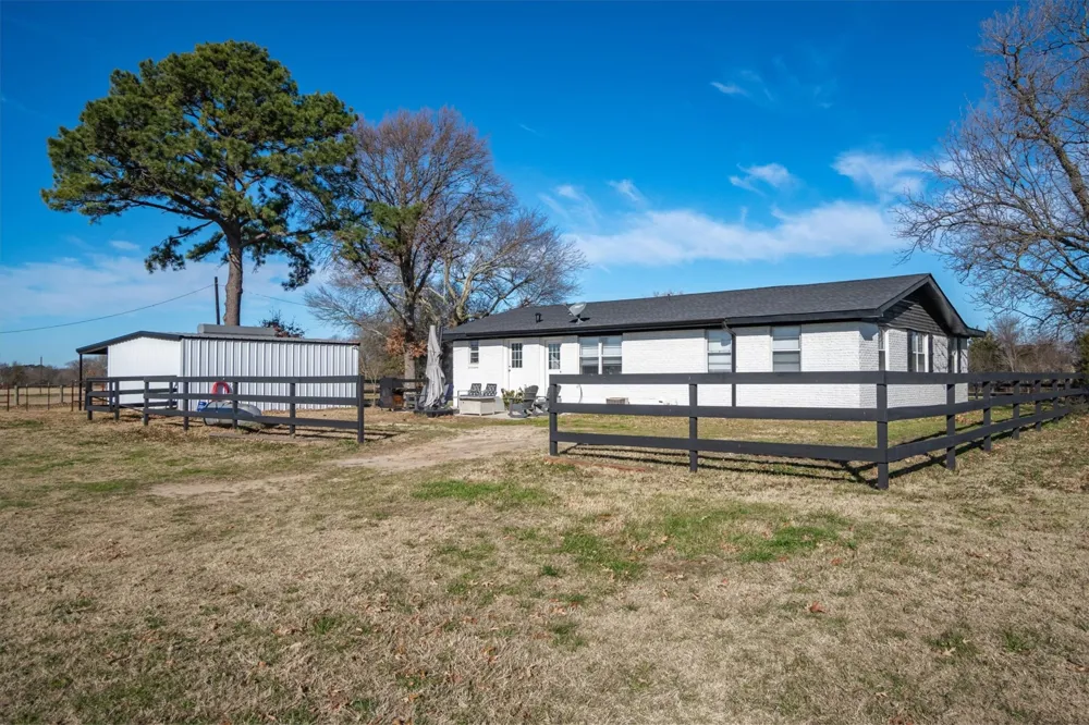 8612 Fm 1616 Athens, TX 75752