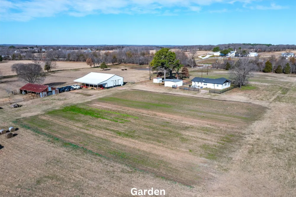 8612 Fm 1616 Athens, TX 75752