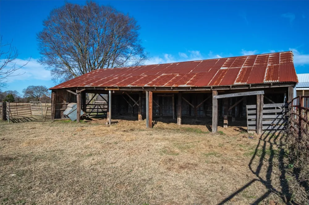 8612 Fm 1616 Athens, TX 75752