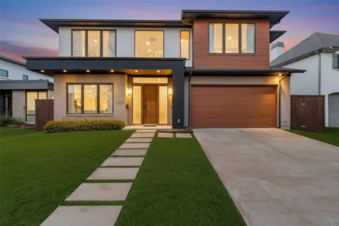 3925 Lively Lane