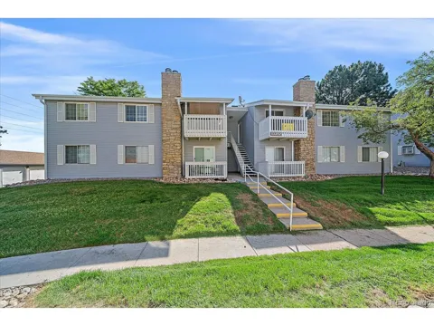 13352 E Jewell Avenue #204