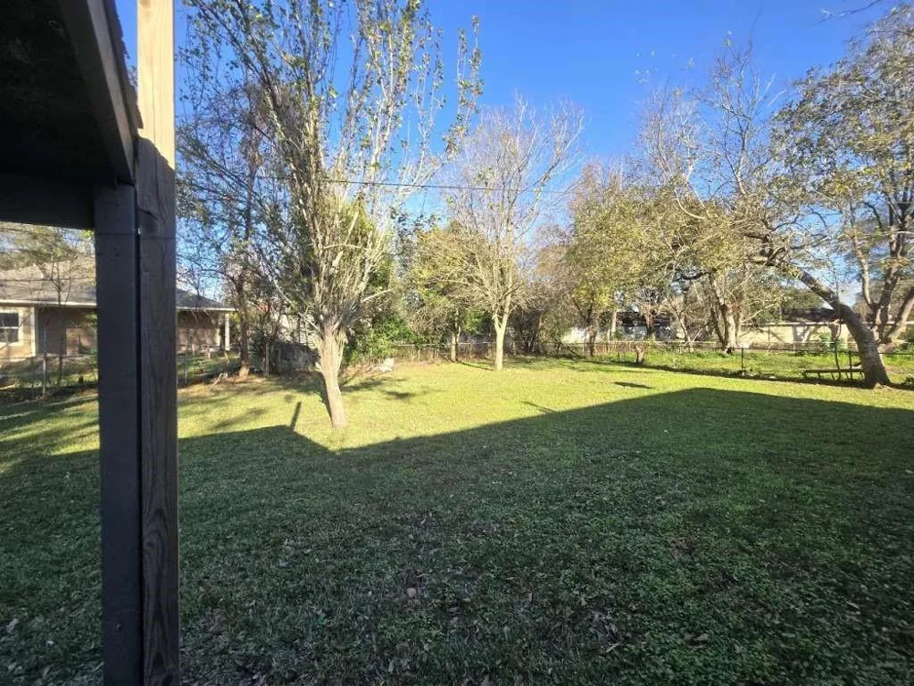 5 Lanes End Street Baytown, TX 77520