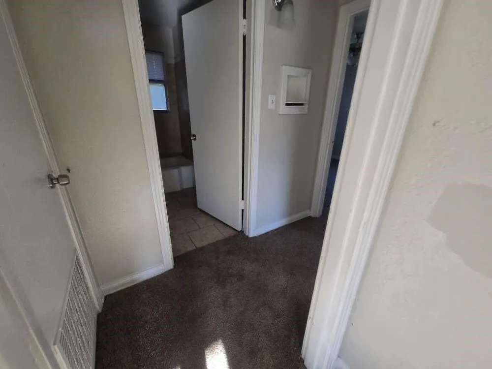 5 Lanes End Street Baytown, TX 77520