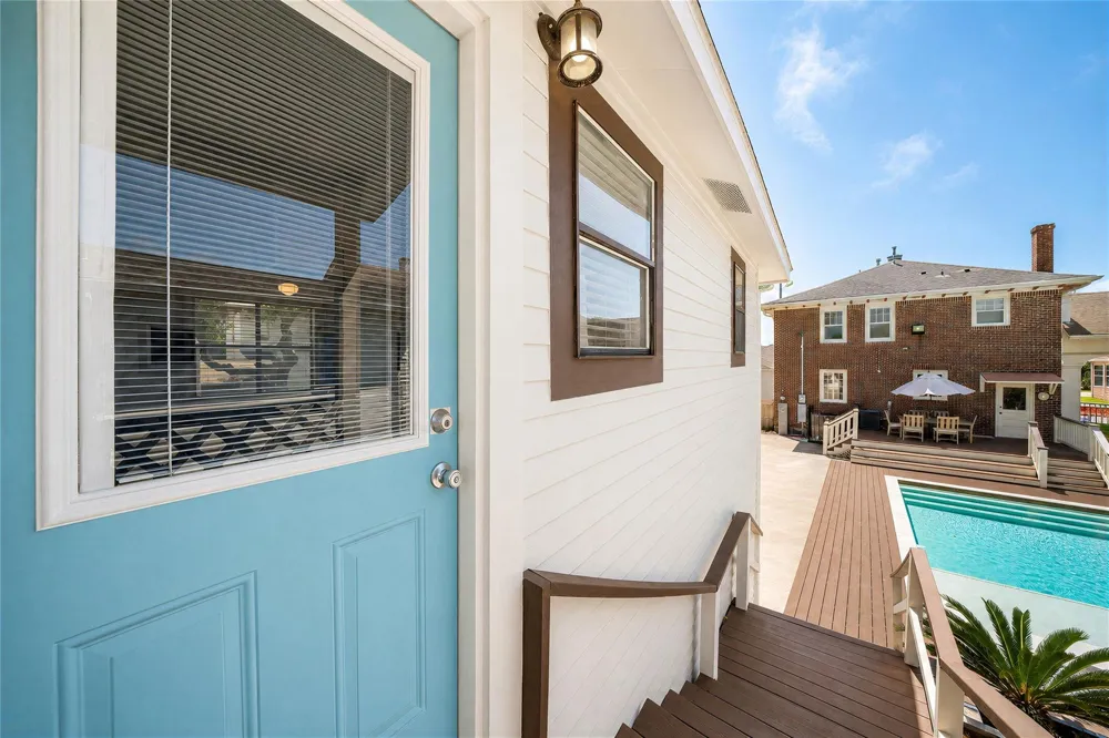 1606 Rosenberg Street Galveston, TX 77550
