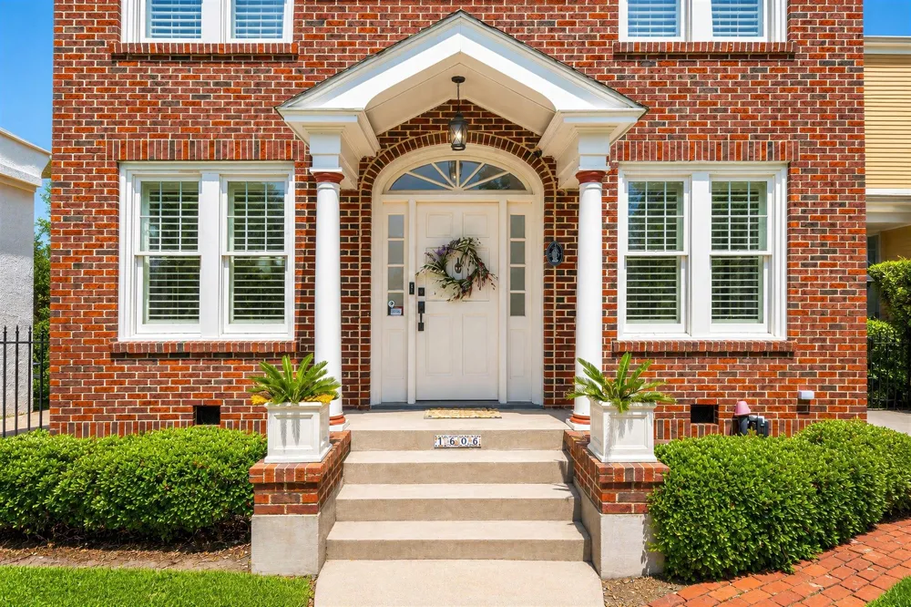 1606 Rosenberg Street Galveston, TX 77550