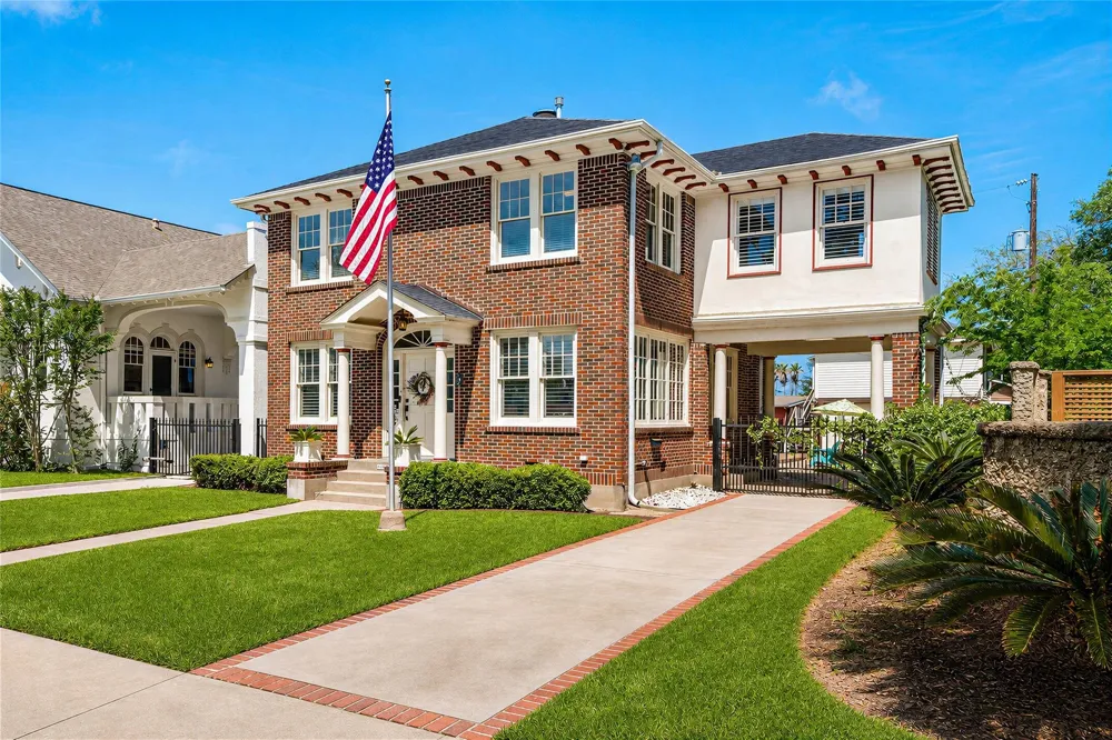 1606 Rosenberg Street Galveston, TX 77550