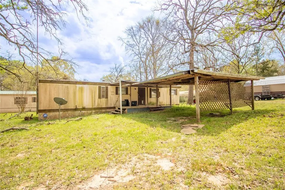 167 W Enchantment Drive Trinity, TX 75862