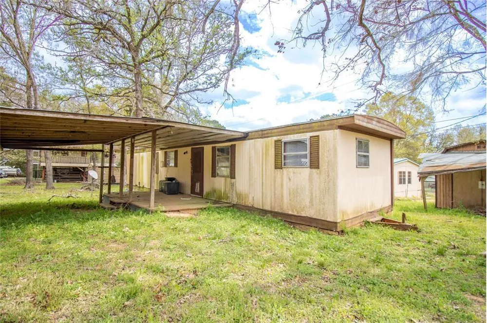 167 W Enchantment Drive Trinity, TX 75862