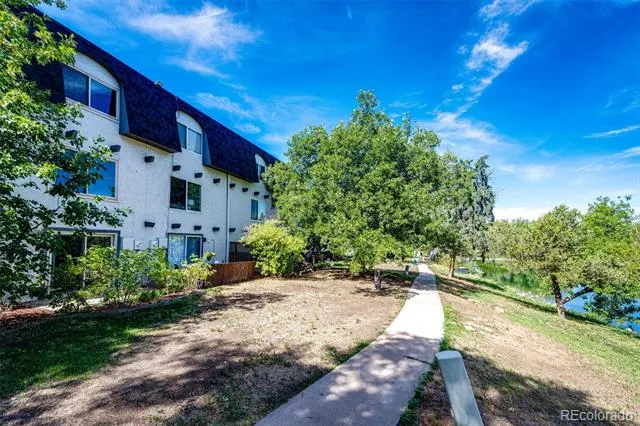 469 E Highline Circle Littleton, CO 80122