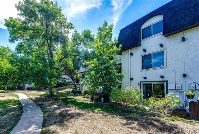 469 E Highline Circle Littleton, CO 80122