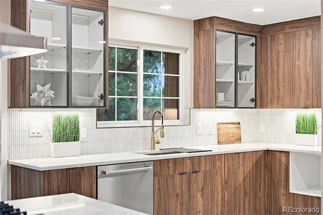 3851 S Hillcrest Drive Denver, CO 80237