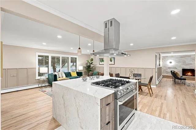 3851 S Hillcrest Drive Denver, CO 80237
