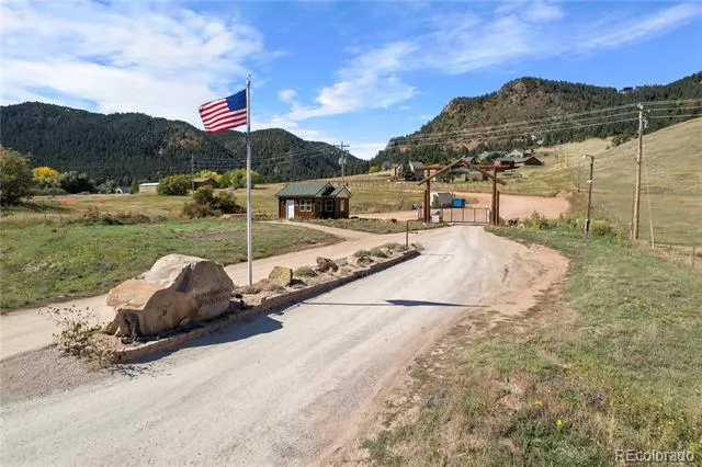 13126 Andiron Way Larkspur, CO 80118