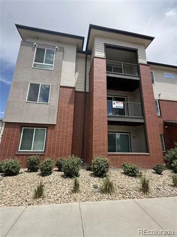 14351 E Tennessee Avenue #209