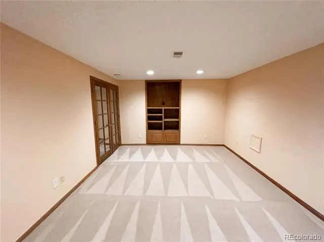 3075 E Long Circle Centennial, CO 80122