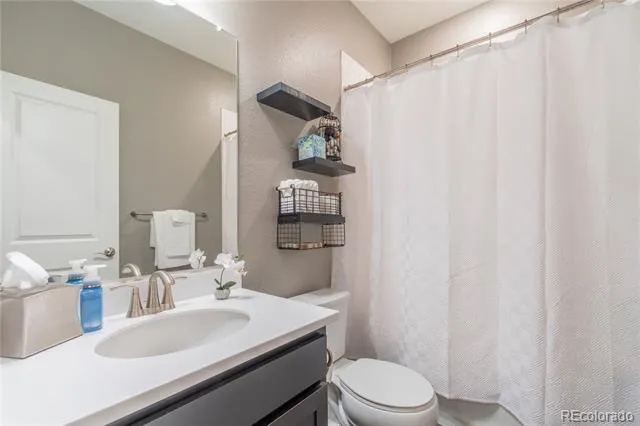 7010 Sagerock Road Castle Pines, CO 80108