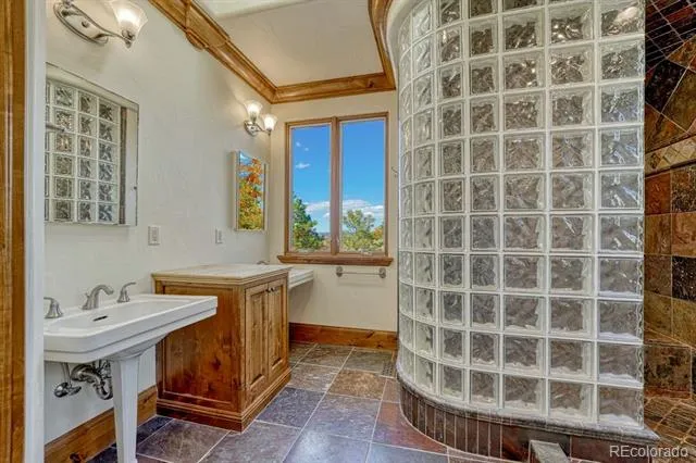 4050 Old Ranch Road Colorado Springs, CO 80908