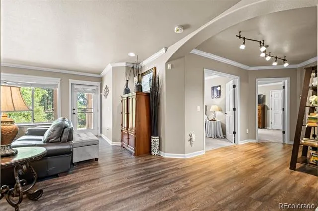 7524 Engineers Court Larkspur, CO 80118