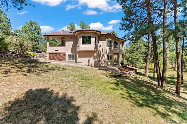 7524 Engineers Court Larkspur, CO 80118