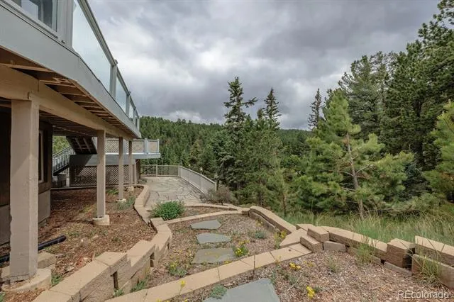 6100 Elk Valley Road Divide, CO 80814