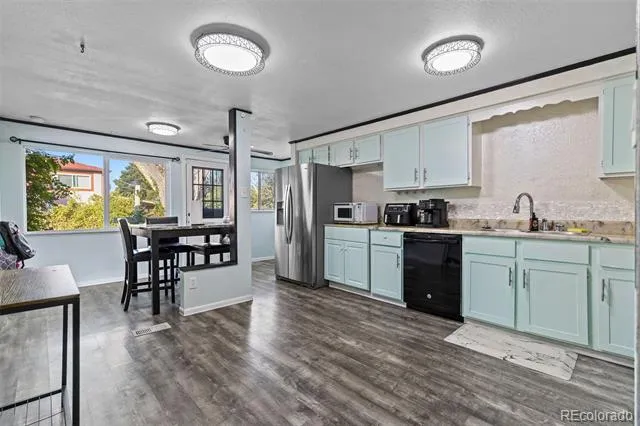 4963 Billings Street Denver, CO 80239