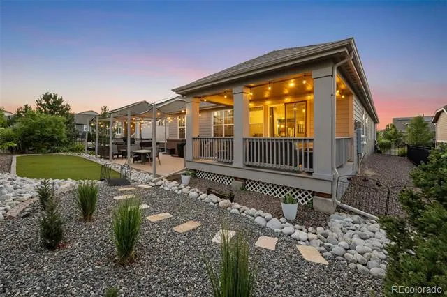 8134 S Vandriver Way Aurora, CO 80016