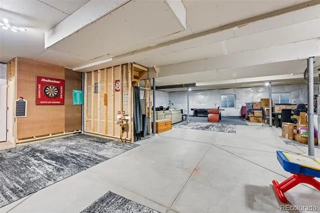 8134 S Vandriver Way Aurora, CO 80016