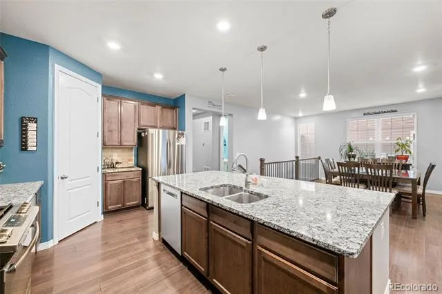 8134 S Vandriver Way Aurora, CO 80016