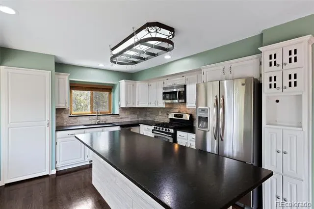 5115 Farthing Drive Colorado Springs, CO 80906