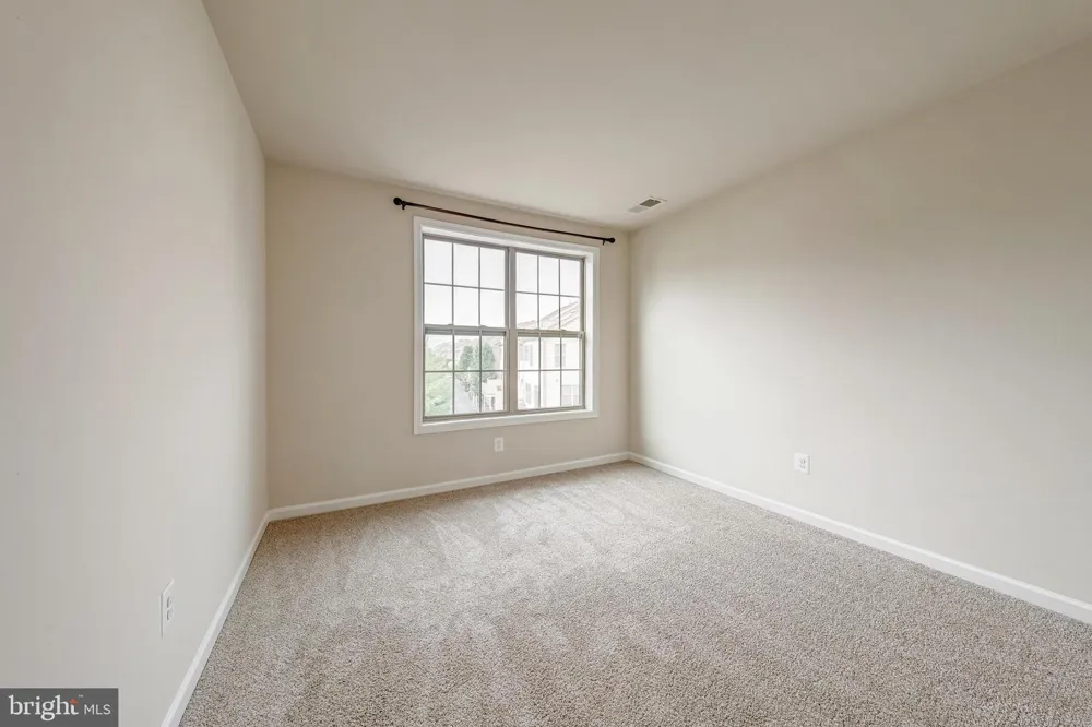 22635 NORWALK SQUARE Ashburn, VA 20148